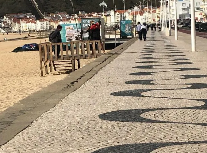 Apartamento Lua Do Mar - T2 - Piscina - Fte Ao Mar- Nazaré