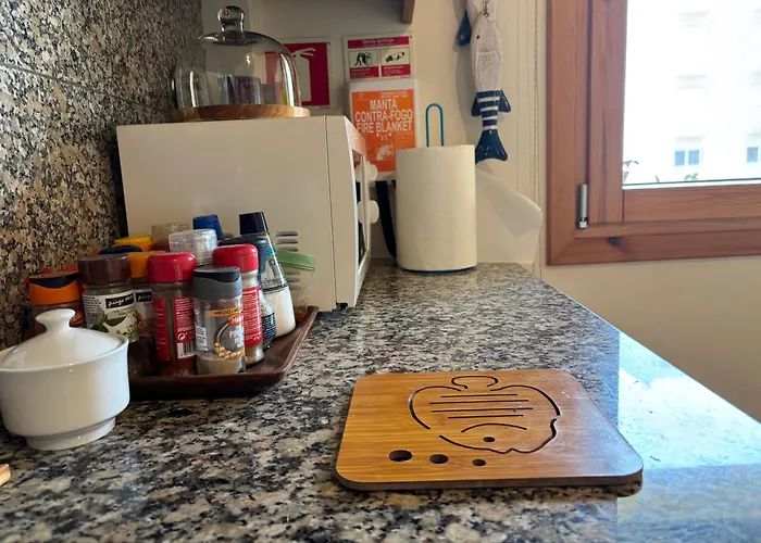 Апартаменты Lua Do Mar - T2 - Piscina - Fte Ao Mar- Назаре